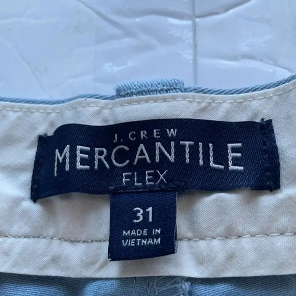 J. Crew Mercantile flex shorts, 9” inseam. Blue/gray. Men’s size 31 - Picture 3 of 9